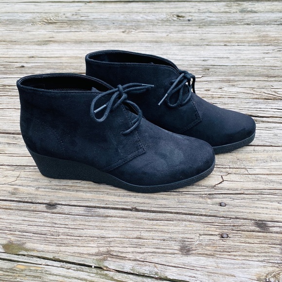 Style & Co Booties,Size 8M - Picture 1 of 11